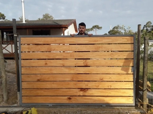Portones En Hierro Y Madera