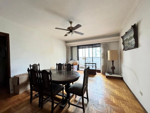 Venta De Departamento 4 Ambientes En Av Independencia 2500