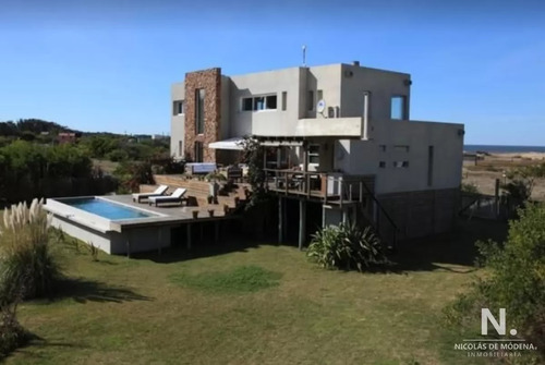 Venta De Casa, 4 Dormitorios En Jose Ignacio.