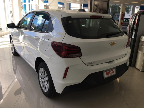 Chevrolet Onix Lt Tech (sf)