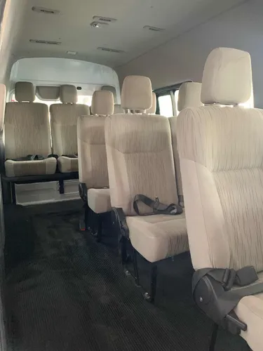 Nissan Urvan Lujo 11 Pasajeros