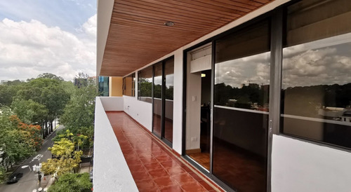 Imagen 4 de 16 de Amplio Apartamento Amueblado De 3 Habs En Alquiler En Zona 14