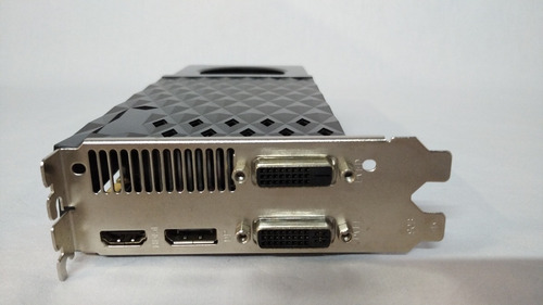 Placa De Vídeo Pny Geforce Gtx 760 2gb Enthusiast Edition (Usado)