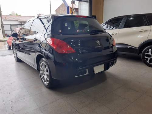Peugeot 308 1.6 Active 2014