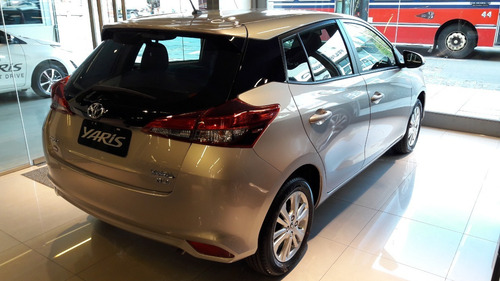 Toyota Yaris 1.5 Xls Cvt 5p 2021 0km