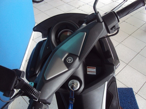 Imagem 4 de 8 de Yamaha Nmax 160 Abs