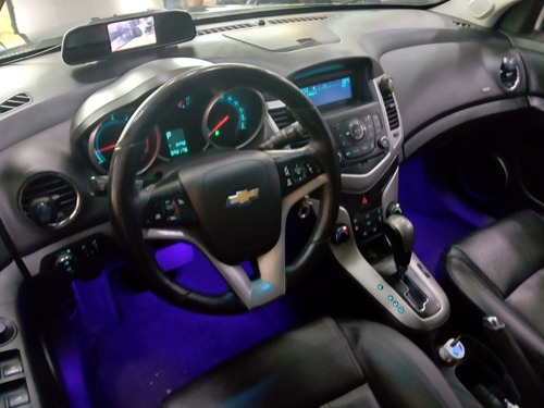 Imagem 6 de 10 de Chevrolet Cruze 2013 1.8 Lt Ecotec 6 Aut. 4p