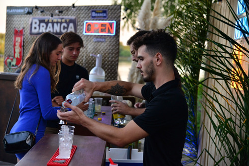 Imagen 7 de 9 de Barra De Tragos Para Eventos