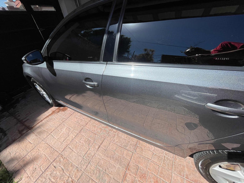 Volkswagen Vento 2.0 Advance 115cv Summer Package