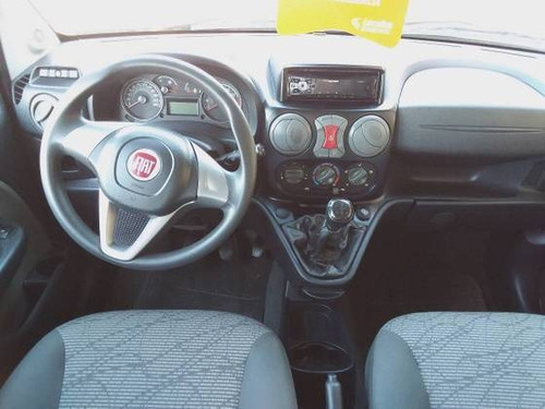 Imagem 3 de 9 de Fiat Doblò 1.8 Mpi Essence 7l 16v Flex 4p Manual