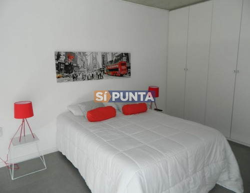 Imagen 9 de 22 de Apartamento En Venta - Playa Mansa