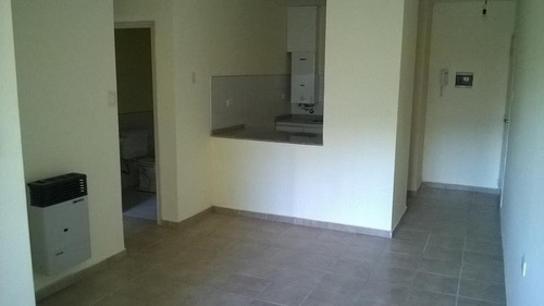 Imagen 2 de 9 de Departamento De 1 Dormitorio En Venta En Ampliación Pueyrredón. Apto Crédito.