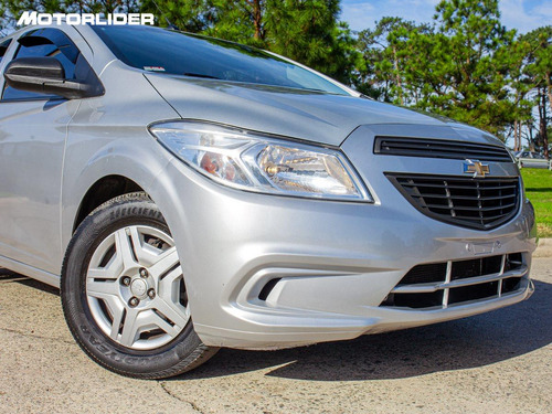 Imagen 18 de 25 de Chevrolet Onix Joy Extra Full 1.0 | Permuta / Financia