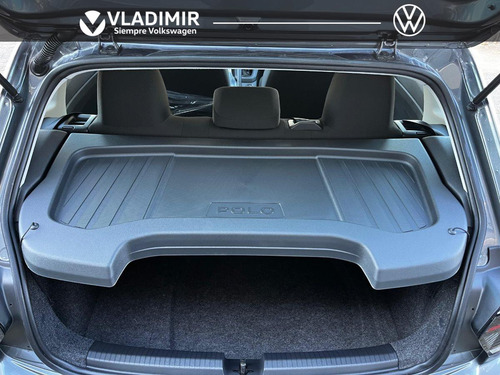 Volkswagen Polo TRACK 1.0