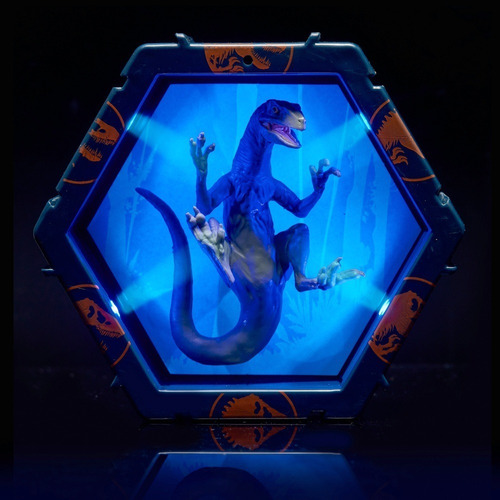 Imagen 3 de 5 de Figura jurassic world Dinosaurio Wow pods blue Con Luces Ed