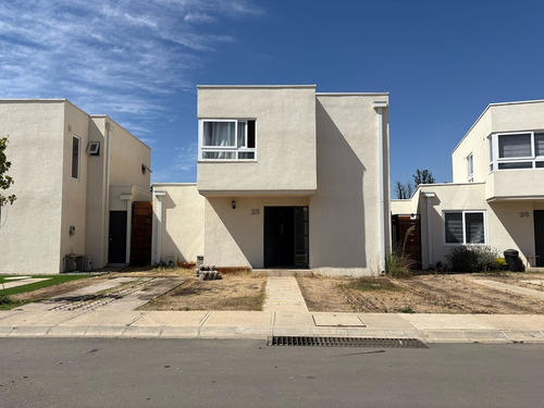 Excelente Casa En Condominio Bosque Real Curauma