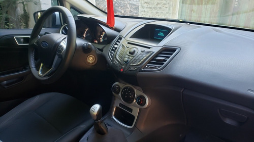 Ford Fiesta Kinetic Design 1.6 Se 120cv 2015