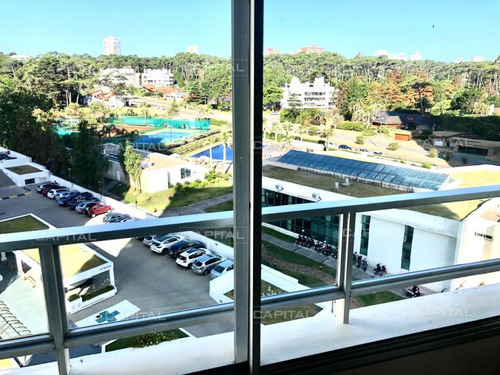 Imagen 4 de 25 de Amplio Apartamento En Excelente Complejo Con +amenities En Playa Mansa - Punta Del Este Mansa