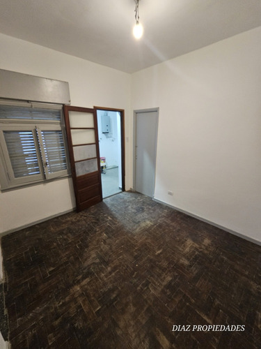 Oportunidad Excelente Ph 3amb En Venta Liniers Barrio Naon