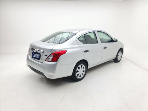 Nissan Versa V-DRIVE Esp.Ed. 1.6 16v Flex Aut.