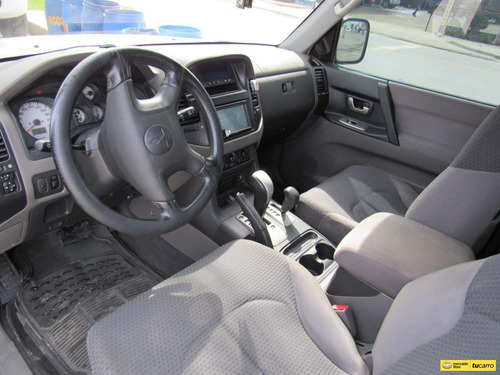 Imagen 10 de 13 de Mitsubishi Montero Hard Top 2005