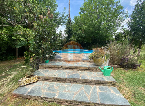 | Venta | Casa-quinta, 2 Dorm, Abasto, La Plata