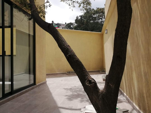 Imagen 5 de 12 de Hermosa Casa En Condominio De 3 Recamaras Y 4 Estacion.