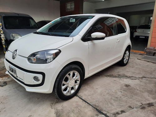 Volkswagen Up! 1.0 High Up! 75cv 3 p