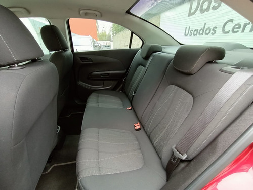 Imagen 11 de 12 de Chevrolet Sonic Lt Aut 2015