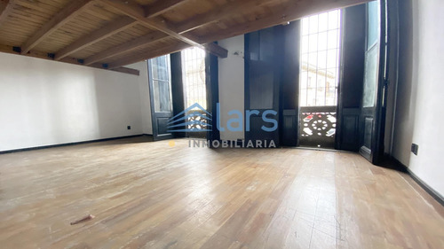 Apartamento En Alquiler / Cordón - Inmobiliaria Lars