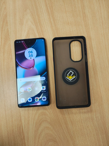 Motorola Edge 30 Pro 256 Gb 12 Gb Ram (Usado)