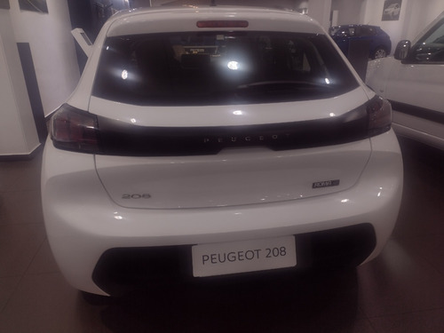 Imagen 8 de 17 de Peugeot 208 New Like 1.2