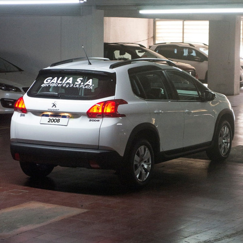 Peugeot 2008 Allure 1.6 | Nafta 115cv | 0km 2020