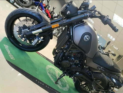 Benelli Leoncino 500