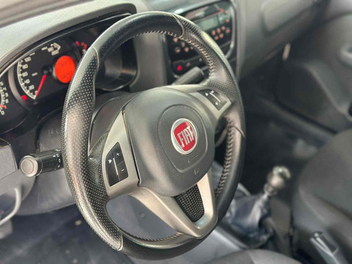 Fiat Strada 1.4 MPI FREEDOM CD 8V FLEX 3P MANUAL