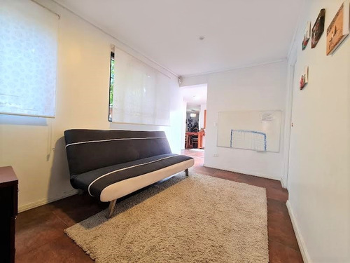 Casa Remodelada Con Quincho En La Mejor Ubicacion