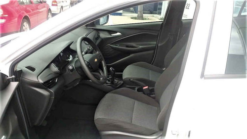 Imagen 7 de 8 de Chevrolet - Onix 2021