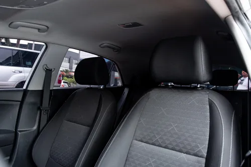 Kia Tonic Vibrant 1.6 At 4x2 2021