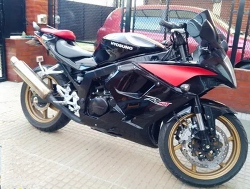 Imagen 2 de 6 de Hyosung Gt250r Cambiaría X Auto