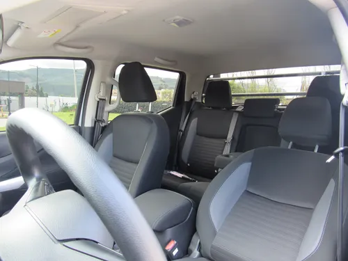 Nissan Frontier 2.3 Cd 4X4 Xe Mt