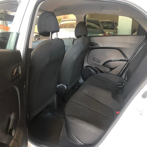 Imagem 2 de 11 de Hyundai Hb20