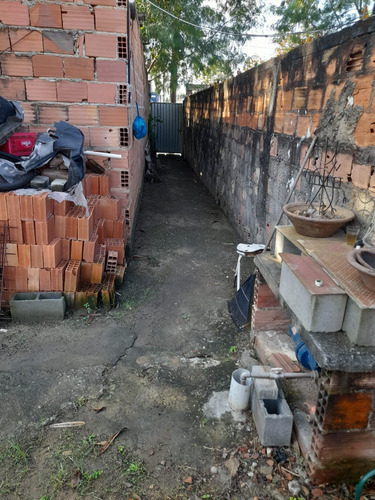 1 Quarto 1 Sala 1 Cozinha 1 Banheiro