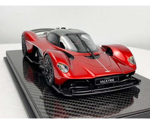 Aston Martin Valkyrie Vermelha - 1/18 Frontiart