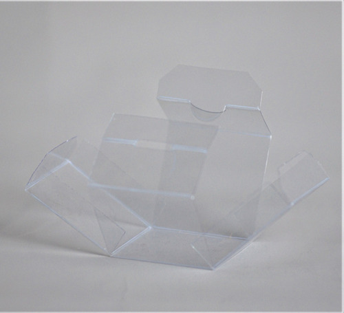 Imagen 3 de 4 de Caja Cubo Pvc Cristal 6x6x6cm (x50u) Souvenir Macarons 102c