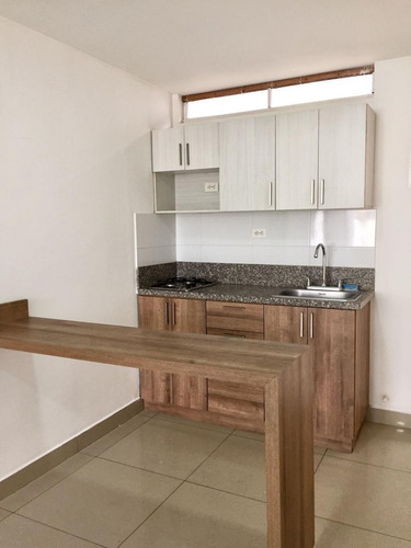 Imagen 5 de 15 de Apartamento En Arriendo En Cali El Lido