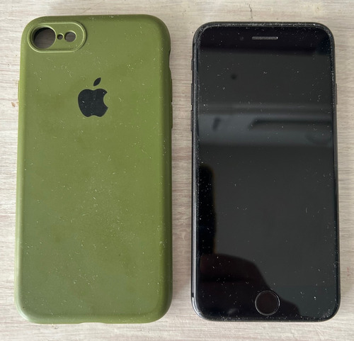Iphone 8 64 Gb Completo Con Accesorios Y Funda (usado) Negro (Usado)