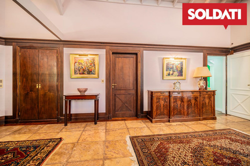 Highland Cc , Casa En Venta, Lote De 2746 Metros, Excelente