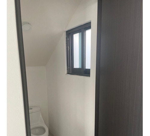Imagen 10 de 30 de Casa Para Estrenar Sagredo 32
