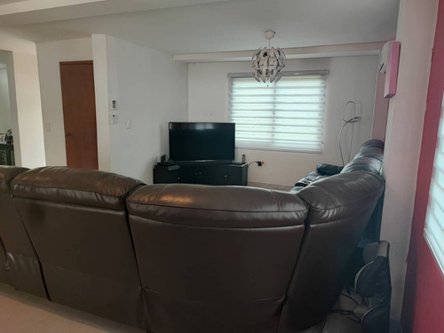 Imagen 10 de 17 de Casa En Venta En Carialinda Naguanagua Cód 146730 Lucrecia Escorcha