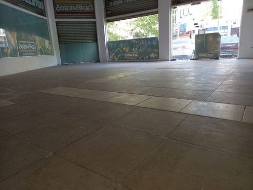 Imagen 3 de 14 de Local En Venta En Ramos Mejia Norte